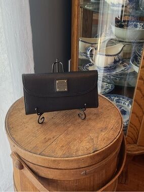 Dooney & Bourke Black Saffiano Leather Continental Wallet